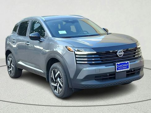 Certified 2026 Nissan Kicks SV FWD image 1