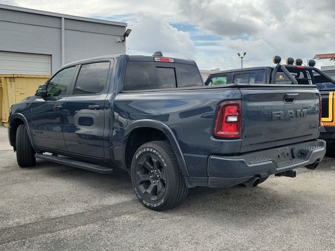 Used 2025 RAM 1500 Big Horn AWD/4WD image 4