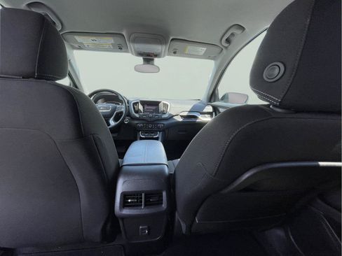 Used 2023 GMC Terrain SLE w/ Driver Convenience Package AWD/4WD image 16