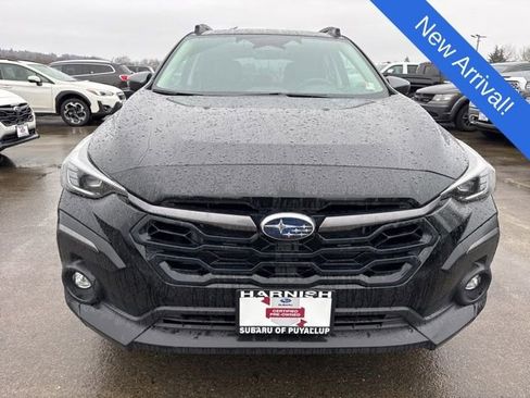 Used 2025 Subaru Crosstrek 2.5i Limited w/ Crosstrek Mirror Package image 2