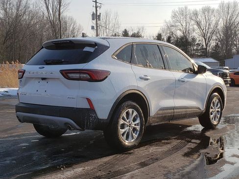 New 2026 Ford Escape Active image 4