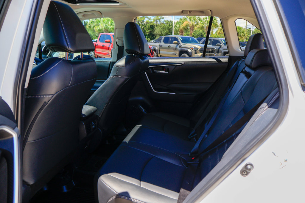 Used 2025 Toyota RAV4 XLE Premium AWD/4WD image 11