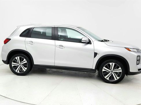 Used 2025 Mitsubishi Outlander Sport AWD image 6
