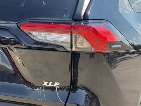 Used 2025 Toyota RAV4 XLE FWD image 7