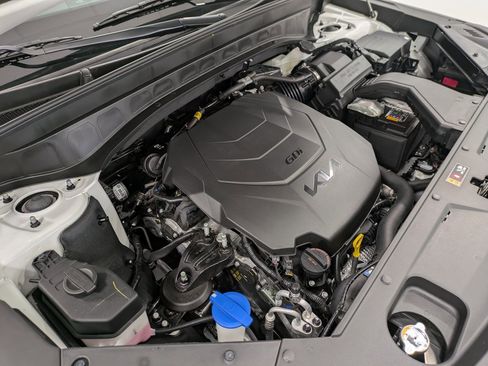 Used 2025 Kia Telluride S image 30