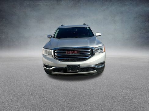 Used 2019 GMC Acadia SLE image 9