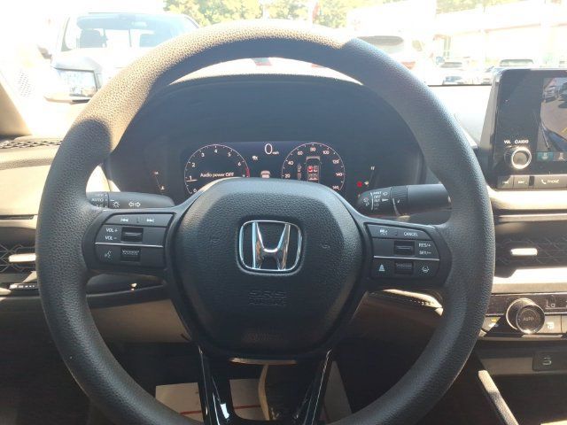 Used 2025 Honda Accord SE image 20