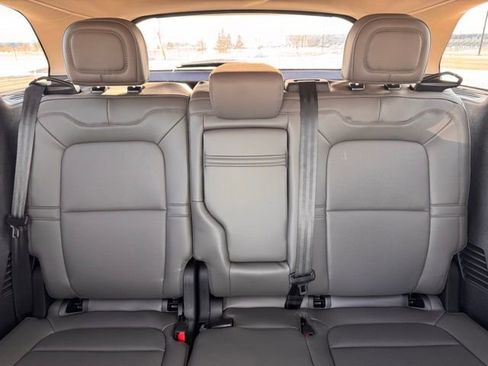 Used 2023 Lincoln Corsair AWD w/ Equipment Group 101A image 24