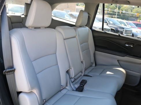 Used 2020 Honda Pilot EX-L image 43