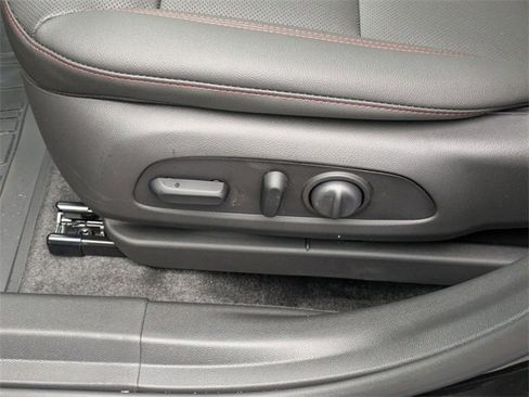 New 2026 Chevrolet Trax RS w/ Sunroof Package image 12