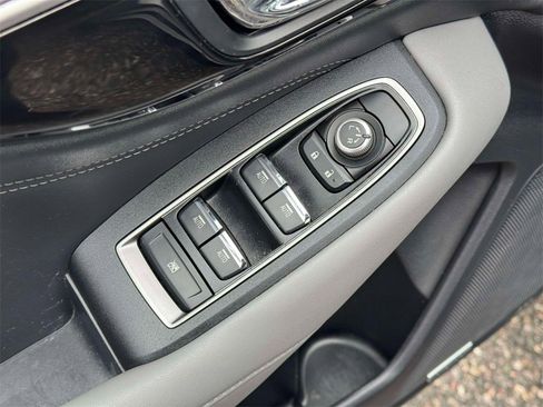 Used 2021 Subaru Outback Limited image 17