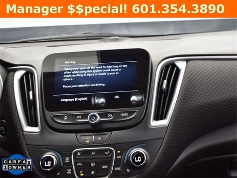 Used 2024 Chevrolet Malibu LT image 26