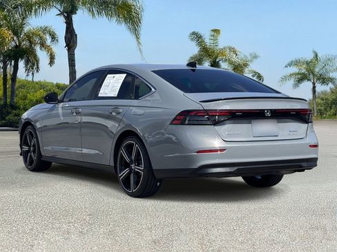 Used 2024 Honda Accord Sport image 2