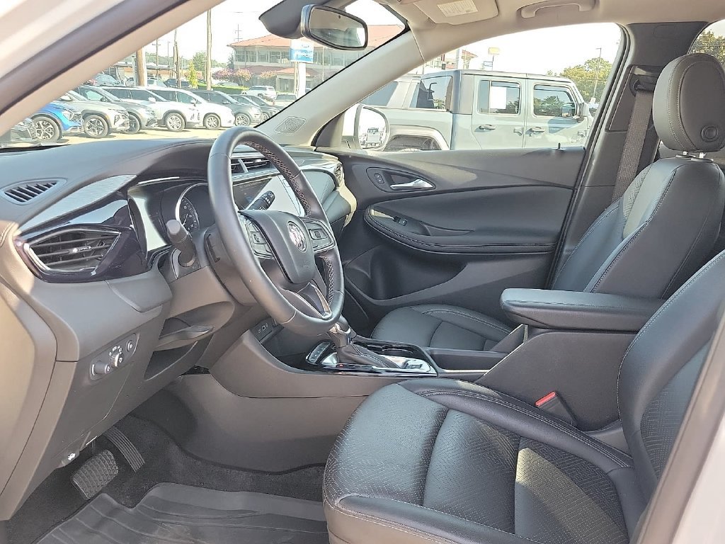 Used 2022 Buick Encore GX Essence w/ Experience Buick Package AWD/4WD image 23