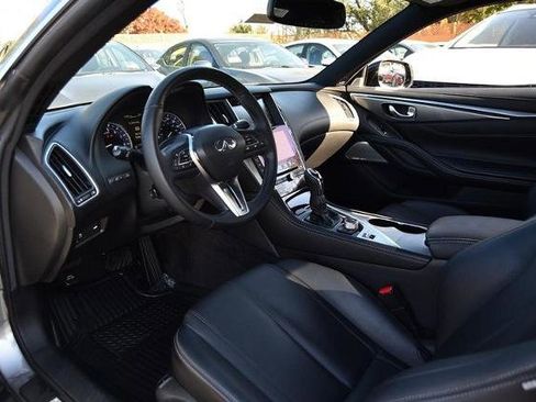 Used 2017 INFINITI Q60 3.0t w/ Premium Plus Package 3.0T image 8