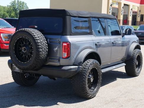 Used 2022 Ford Bronco Black Diamond w/ Sasquatch Package AWD/4WD image 11