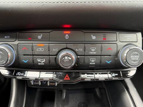 Used 2022 Dodge Durango GT AWD/4WD image 15