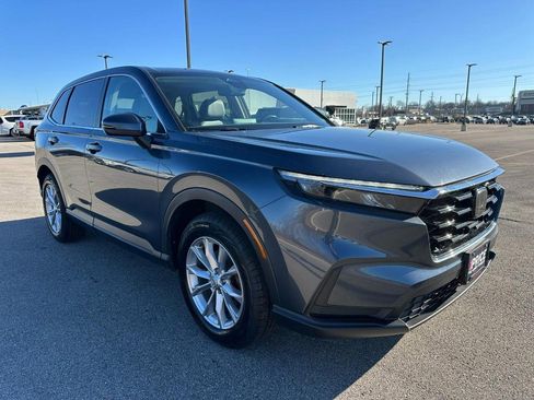 Used 2023 Honda CR-V EX image 8