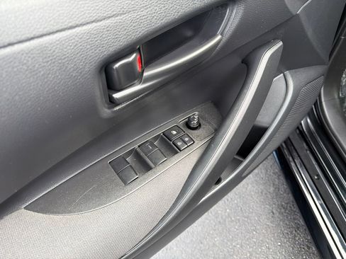 Certified 2024 Toyota Corolla LE AWD/4WD image 17