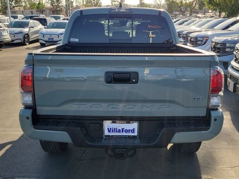Used 2022 Toyota Tacoma TRD Off-Road w/ Technology Package RWD image 22