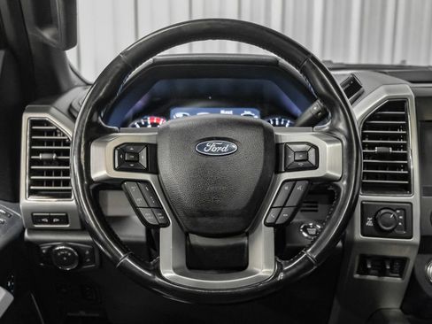 Used 2019 Ford F250 Platinum w/ Platinum Ultimate Package image 16