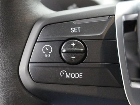 Used 2025 BMW X2 xDrive28i w/ Convenience Package AWD/4WD image 11