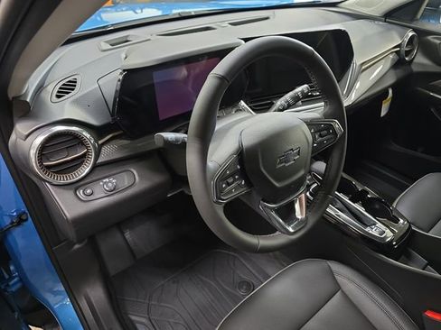New 2026 Chevrolet Trax ACTIV w/ Sunroof Package image 16