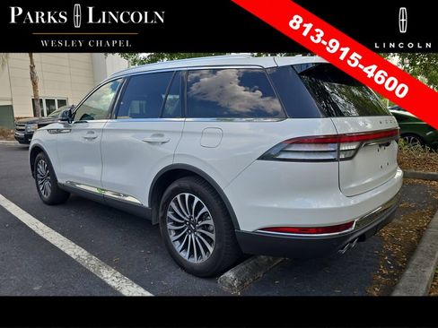 Used 2021 Lincoln Aviator Reserve w/ Elements Package Plus image 11
