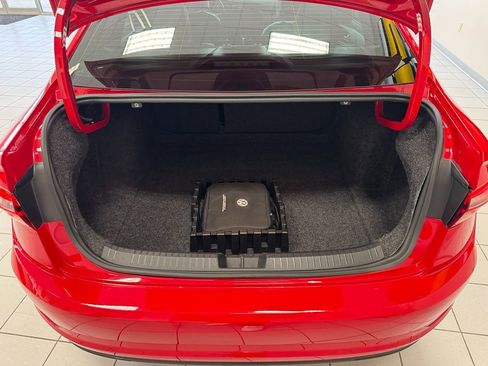 Used 2019 Volkswagen Jetta R-Line w/ R-Line Cold Weather Package image 58