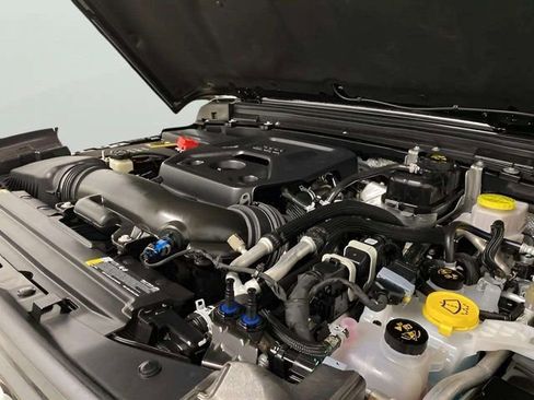 Used 2025 Jeep Wrangler Unlimited Sahara w/ Safety Group image 85