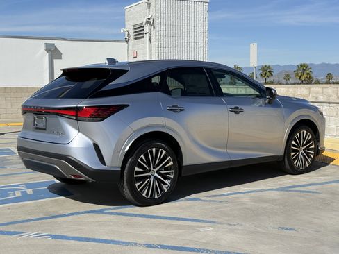 New 2026 Lexus RX 350 image 11