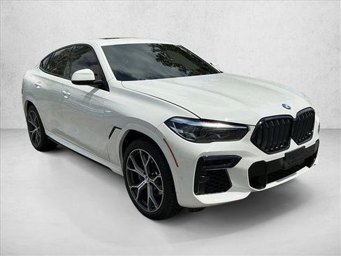 Used 2023 BMW X6 xDrive40i w/ M Sport Package AWD/4WD image 3