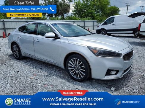 Used 2017 Kia Cadenza Premium FWD image 5