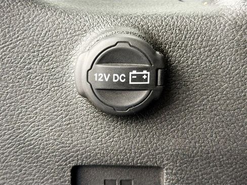 Used 2024 Jeep Wrangler Sport S image 14