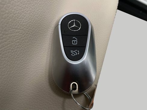 Certified 2026 Mercedes-Benz GLC 300 GLC 300 4MATIC SUV image 32