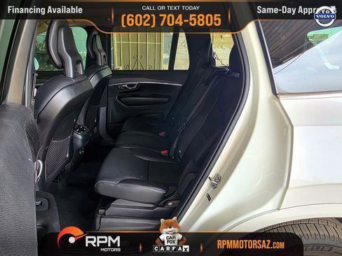 Used 2020 Volvo XC90 T5 Momentum w/ Protection Package Premier FWD image 11