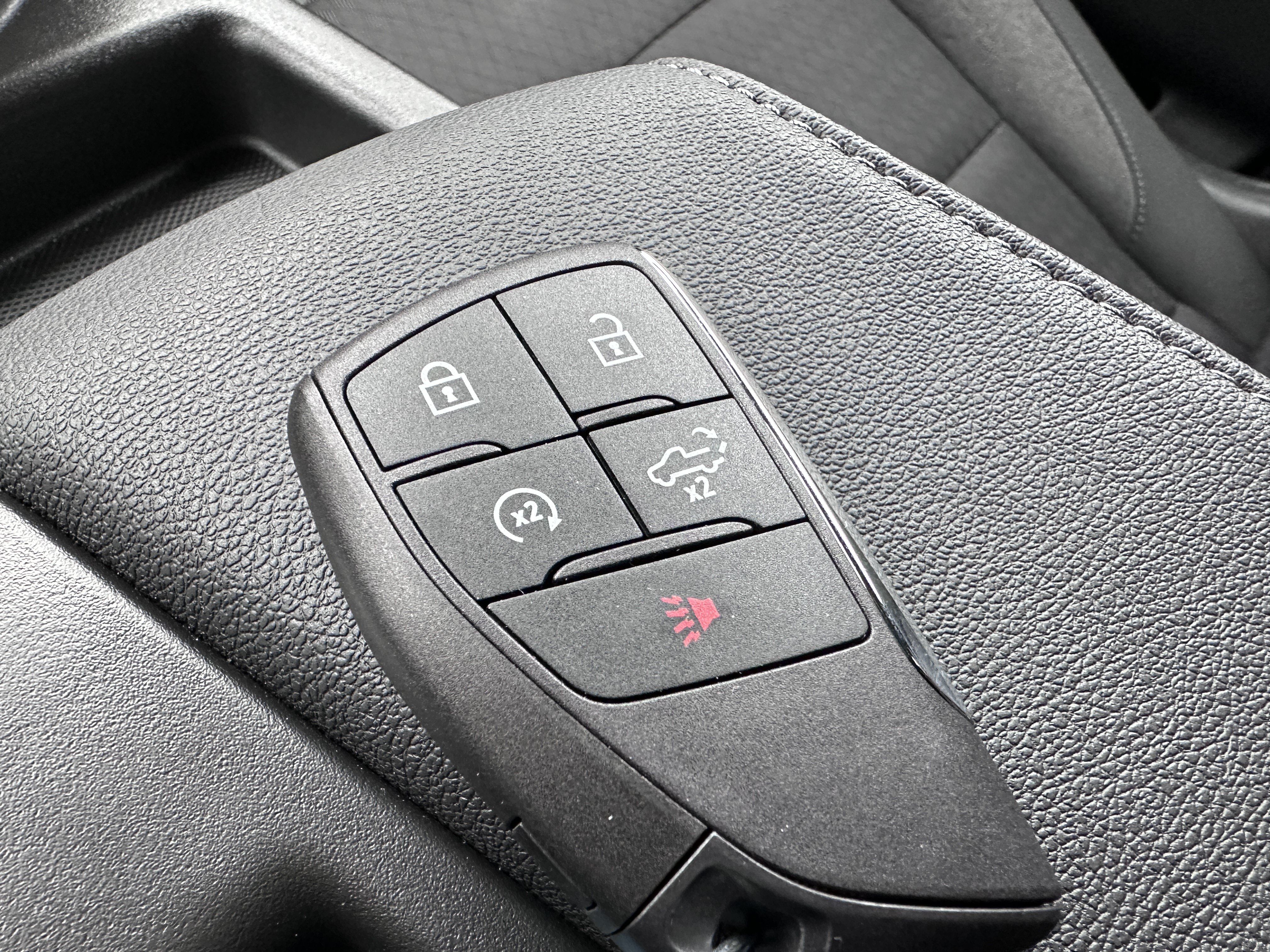 Used 2023 Chevrolet Silverado 1500 LT RWD image 20