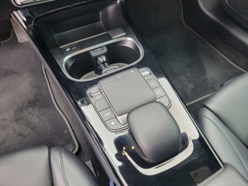 Used 2021 Mercedes-Benz A 220 image 21