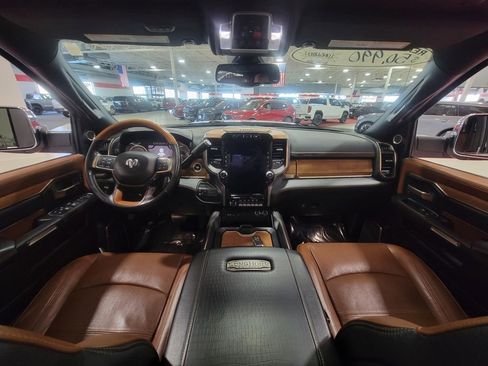 Used 2019 RAM 3500 Limited image 21