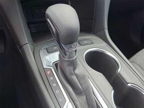 Used 2022 Chevrolet Equinox LT image 14