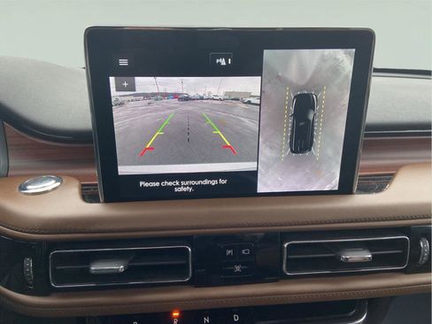 Used 2023 Lincoln Aviator Reserve w/ Equipment Group 201A AWD/4WD image 25