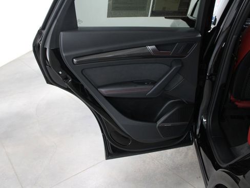 Used 2023 Audi SQ5 Premium Plus image 26