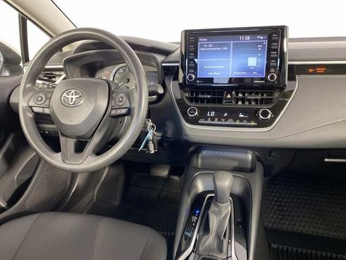 Used 2022 Toyota Corolla LE FWD image 13