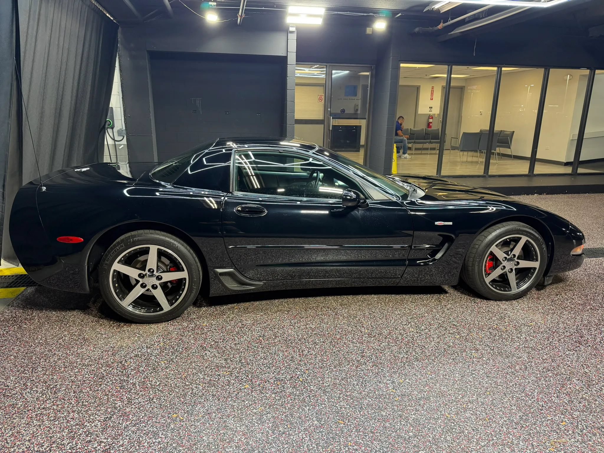 Used 2003 Chevrolet Corvette Z06 w/ Memory Package, 3 Drivers RWD image 15