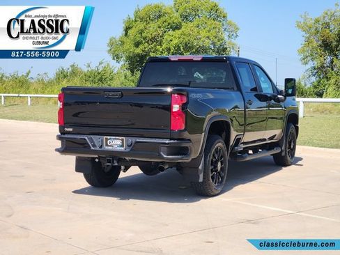 Used 2026 Chevrolet Silverado 2500 Custom w/ Custom Convenience Package AWD/4WD image 10