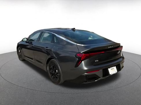 Used 2025 Kia K5 LXS image 11