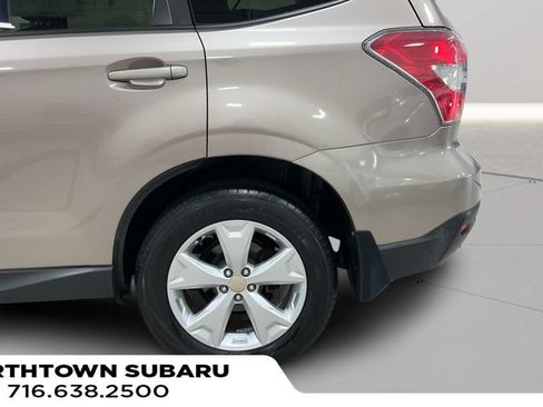 Used 2015 Subaru Forester 2.5i Premium w/ All-Weather Package AWD/4WD image 27