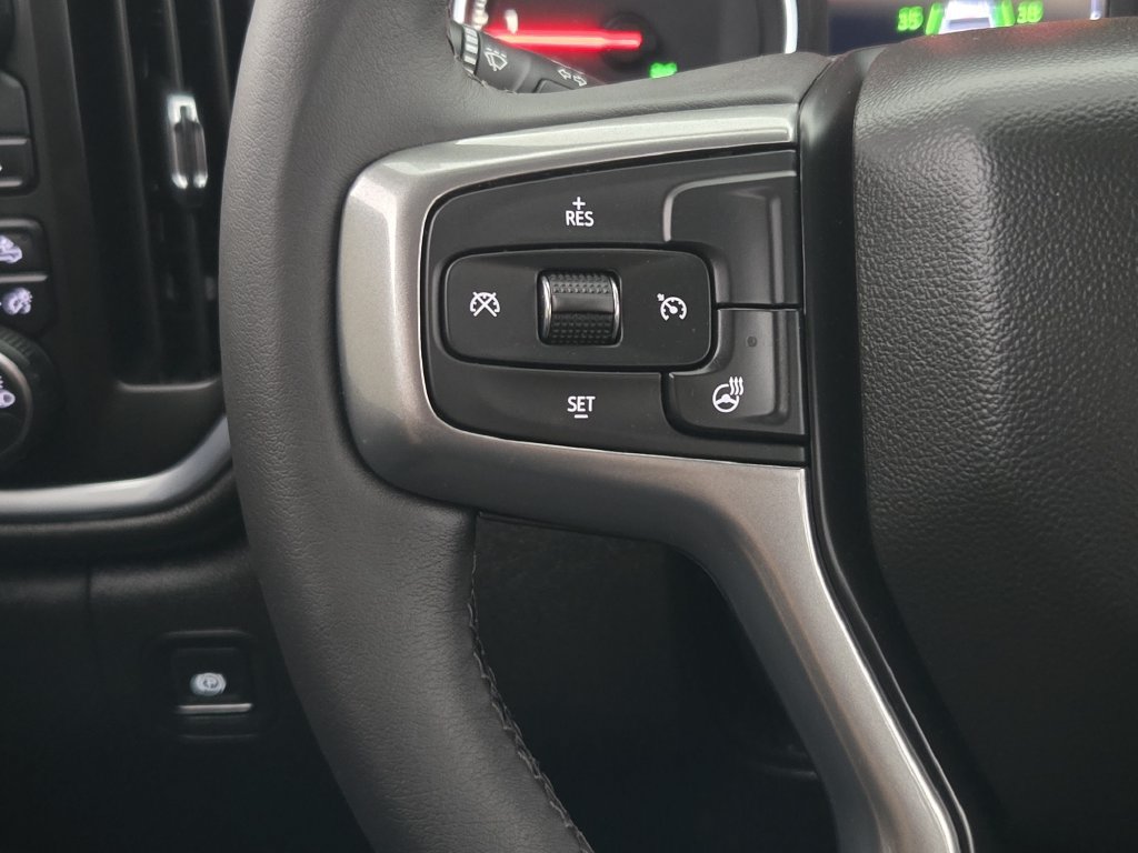 Used 2022 Chevrolet Silverado 1500 RST w/ Safety Package AWD/4WD image 30