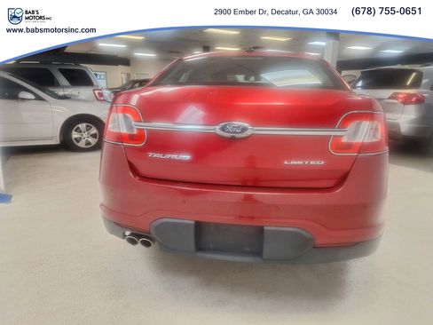 Used 2011 Ford Taurus Limited image 30