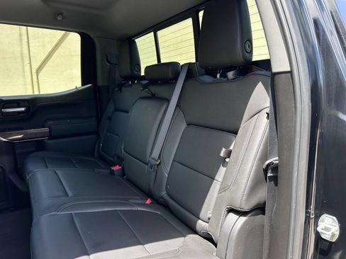 Used 2019 Chevrolet Silverado 1500 LT Trail Boss AWD/4WD image 9